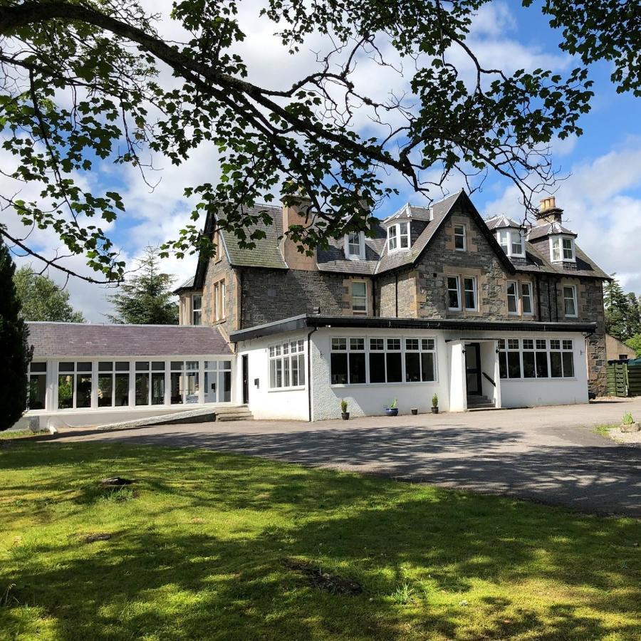 The Speyside Hotel And Restaurant Grantown-on-Spey Exterior photo